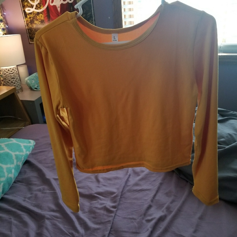 Mustard long sleeve crop top